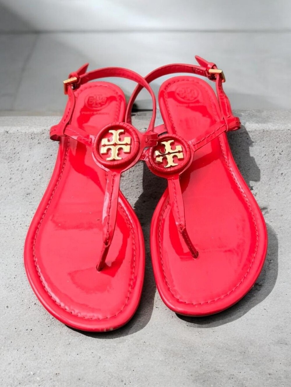 Tory Burch Dillan Ruby Red Patent Leather Slingback Thong Sandals ** Size 9